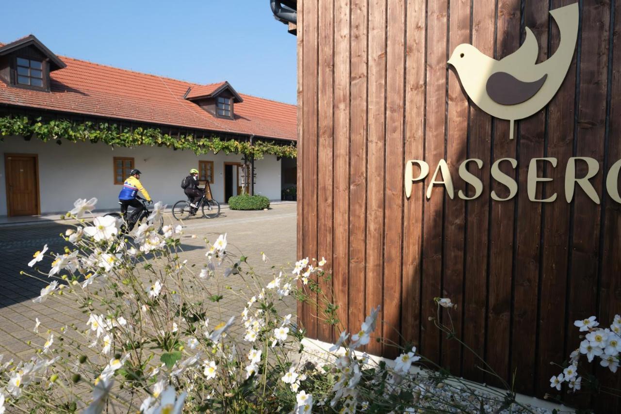 Passero Holiday House モラフスケ・トプリツェ エクステリア 写真