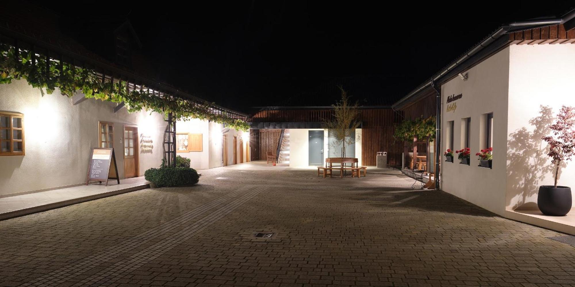 Passero Holiday House モラフスケ・トプリツェ エクステリア 写真
